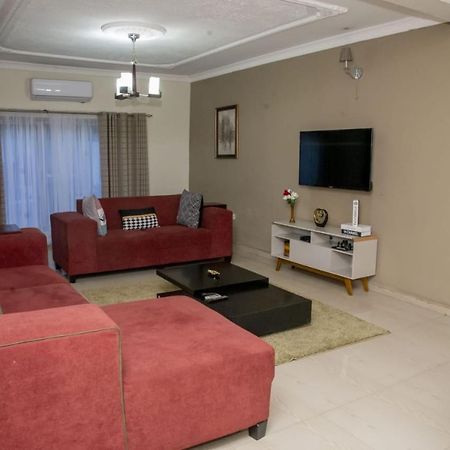 Royal Suites Apartments لوساكا المظهر الخارجي الصورة