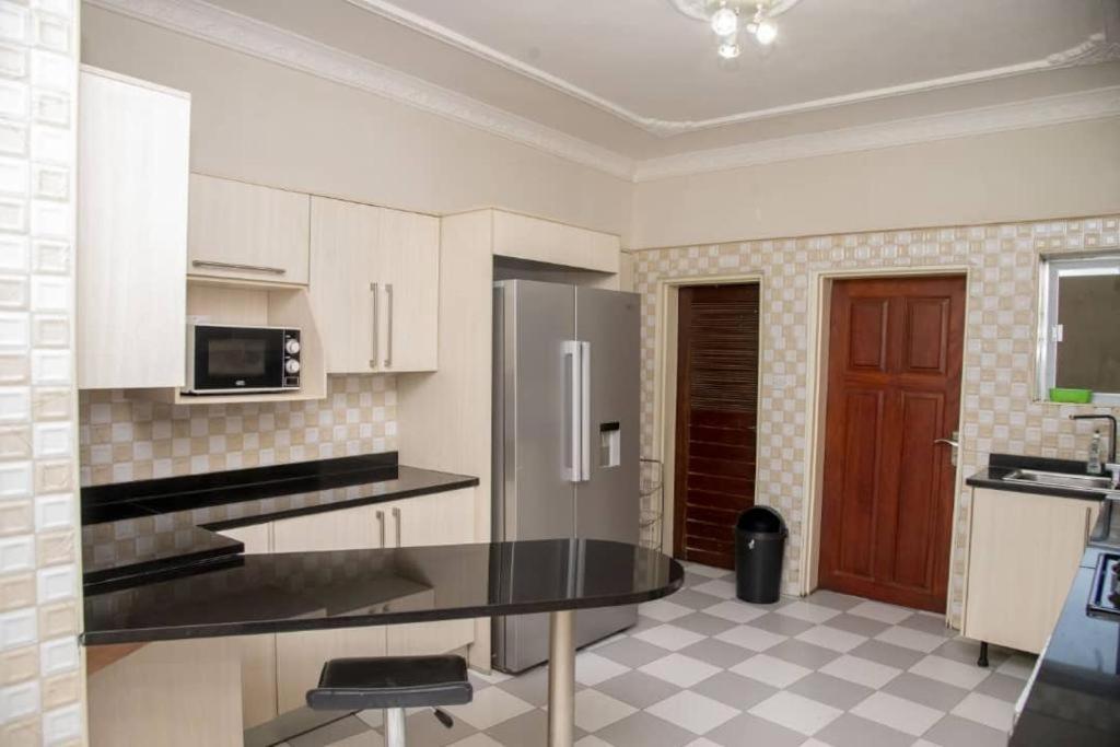 Royal Suites Apartments لوساكا المظهر الخارجي الصورة