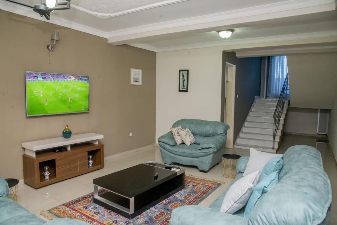 Royal Suites Apartments لوساكا المظهر الخارجي الصورة